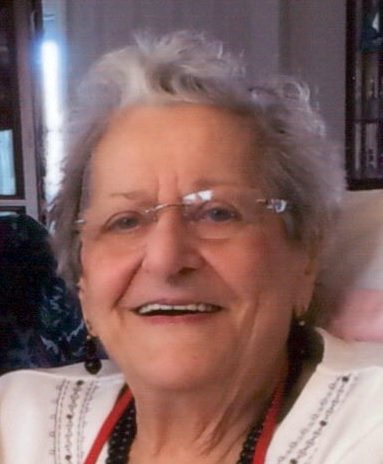 Lillian Mannone